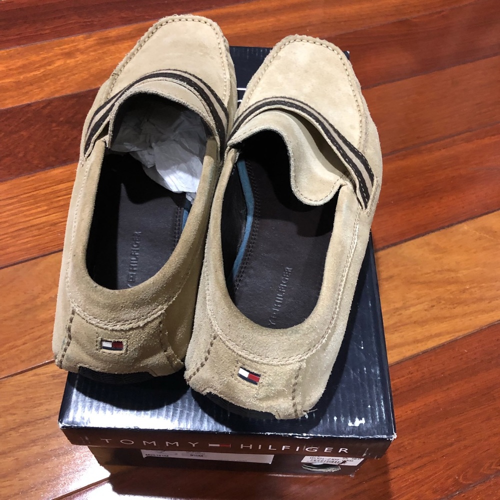 Tommy Hilfiger Barefoot Keeper Loafers - Picture 2 of 8
